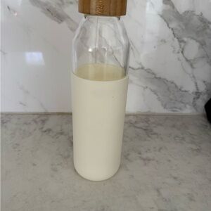 Glass Water Bottle with Bamboo Lid